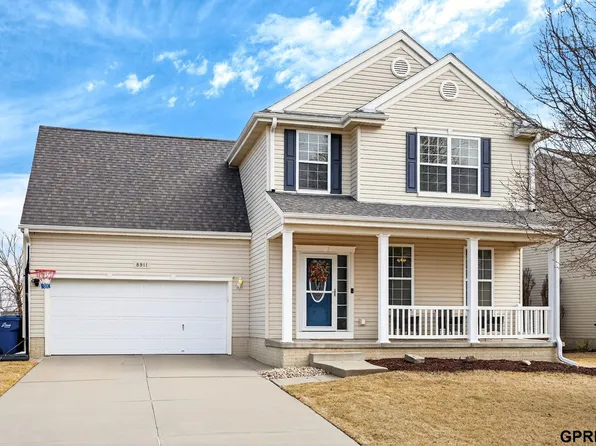 8911 S 167th St, Omaha, NE 68136