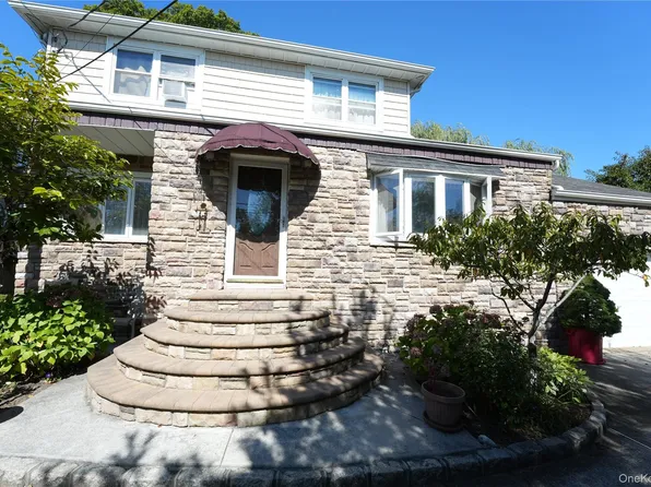 368 Merrifield Avenue, Oceanside, NY 11572