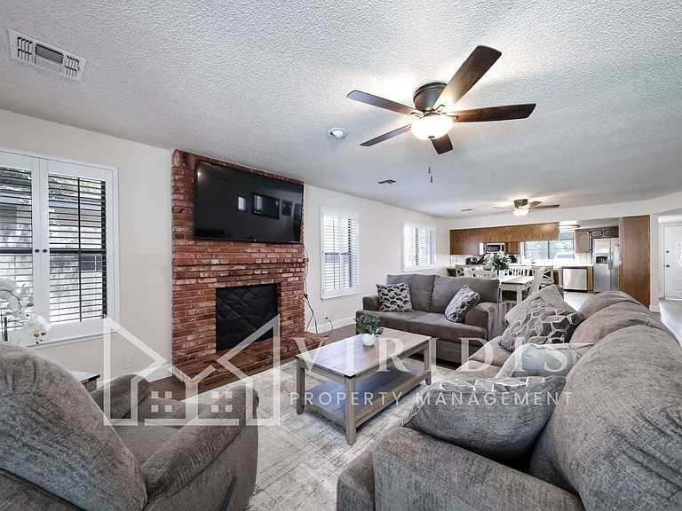 4304 Milo Ave — Photo 15