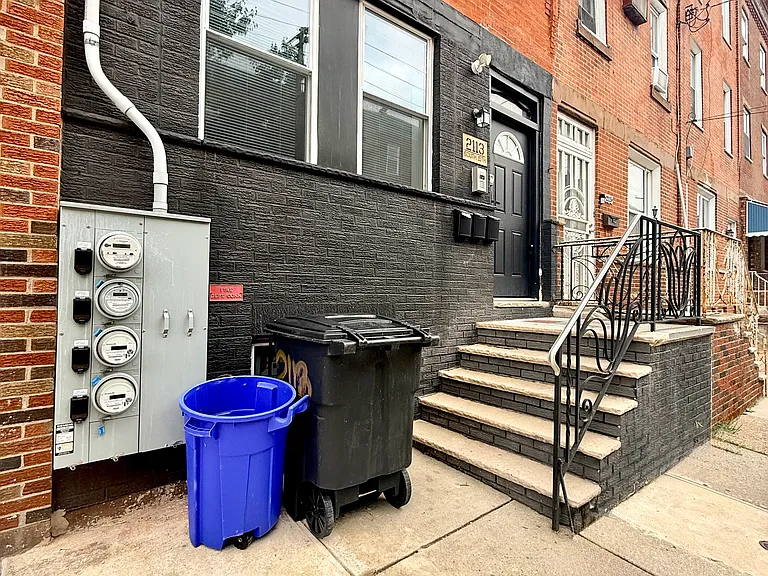 2113 S 15th St #1 — Photo 40