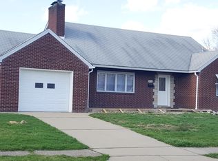 2116 Admiral St, Aliquippa, PA 15001