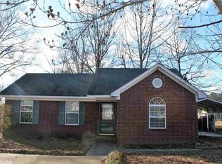 203 N Holly St, Beebe, AR 72012