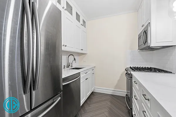 Rented by Douglas Elliman | media 12