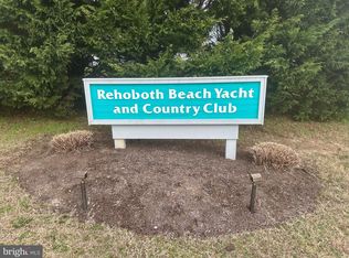 1 Wellington Pl, Rehoboth Beach, DE 19971