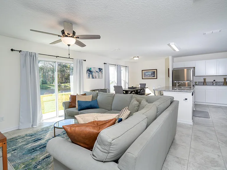 365 Sawmill Landing Dr — Photo 7