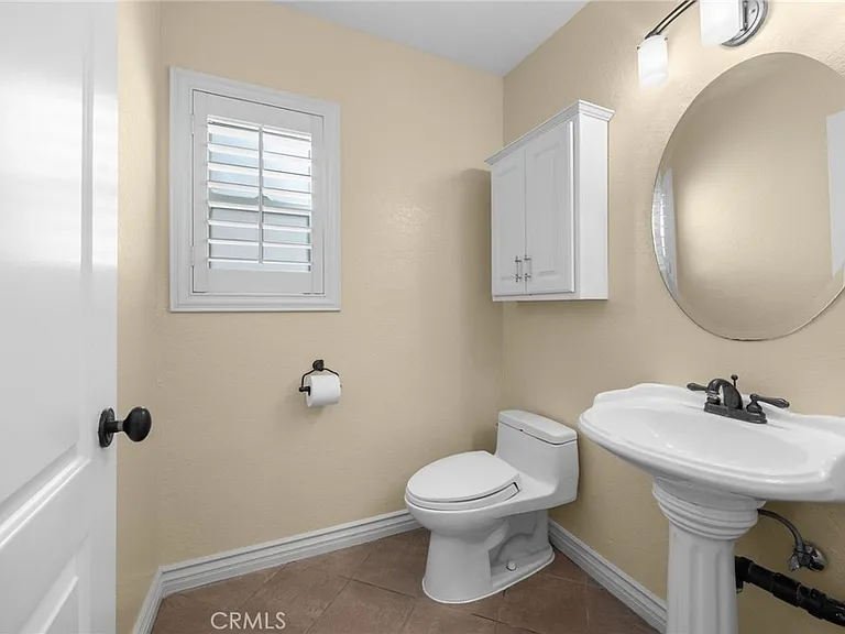 23239 Forest Canyon Dr — Photo 14