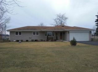 286 N Eastern Village Dr, Greenfield, IN 46140