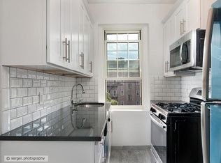 3436 Union St, Flushing, NY 11354