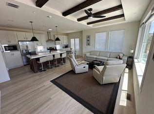 630 Sunnyside Rd, Saint Helena, CA 94574