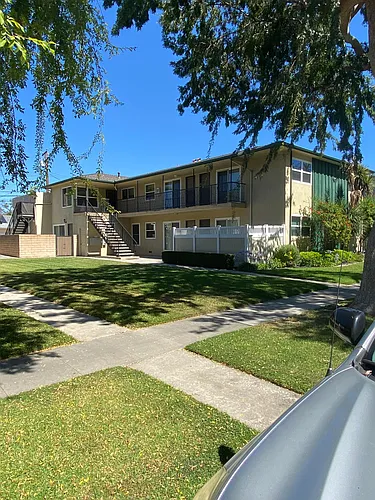 2230 San Anseline Ave #2 Photo 1