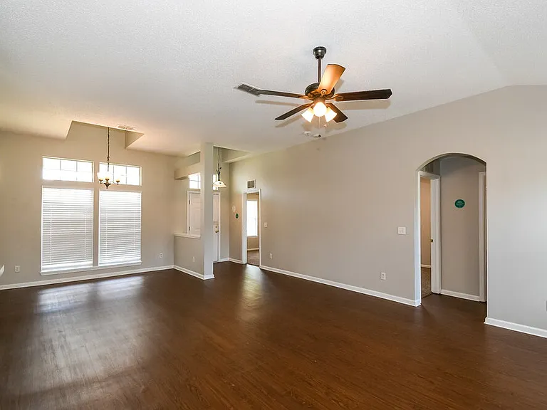3559 White Cow Ct — Photo 3