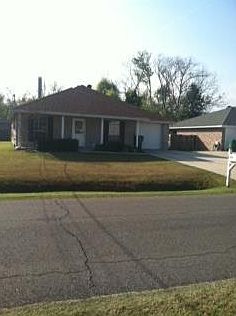1st image of 633 Camelia Ave