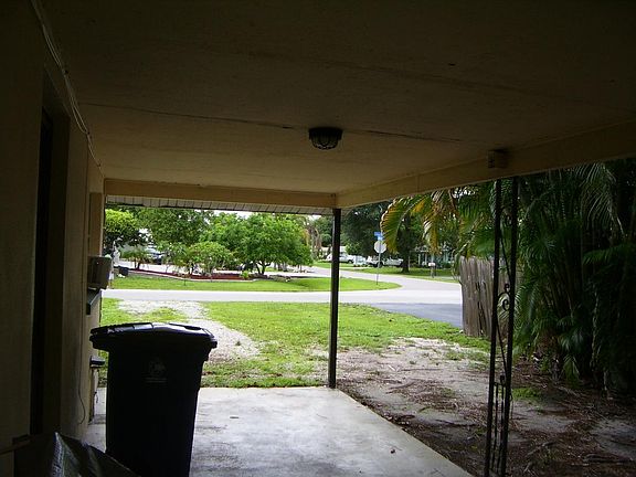 carport