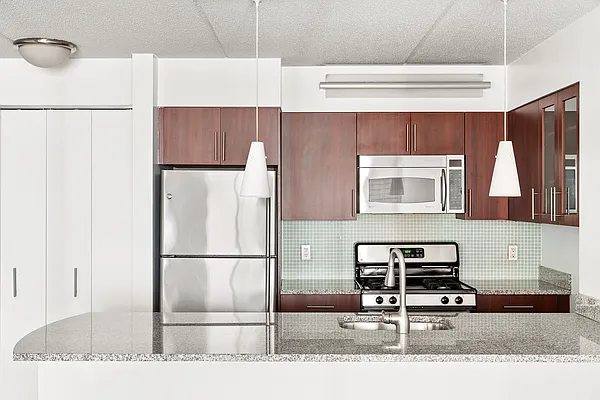 Rented by Compass | media 12