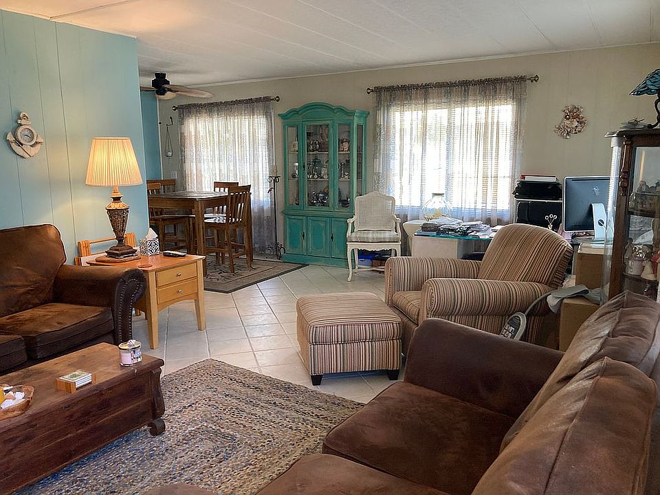 2nd image of 2613 Teakwood Dr