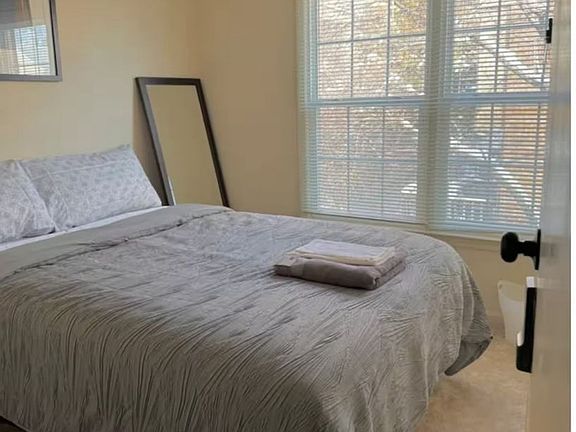 5th image of 10946 Rampart Way