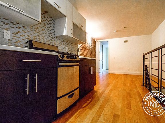 2nd image of 263 Clifton Pl #1L