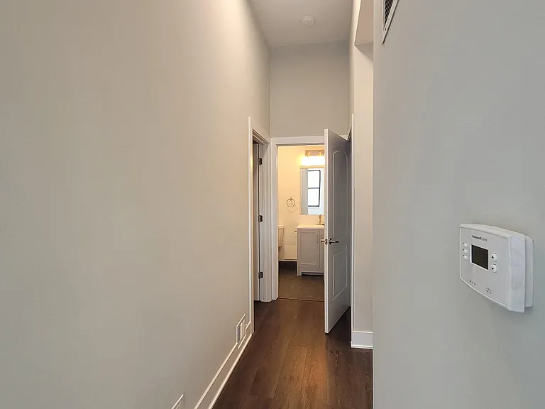 1727 N Halsted St — Photo 8