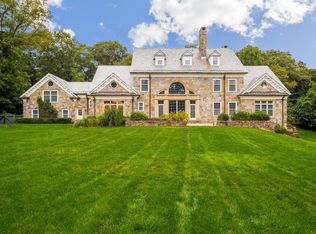 23 Dublin Hill Dr, Greenwich, CT 06830