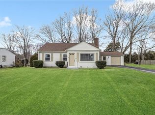 7 New Clark Rd, Cumberland, RI 02864