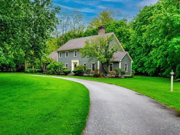 43 Old Concord Rd, Lincoln, MA 01773