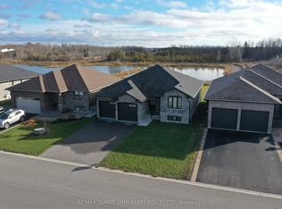 29 Cattail Cres, Quinte West, ON K8V0J3