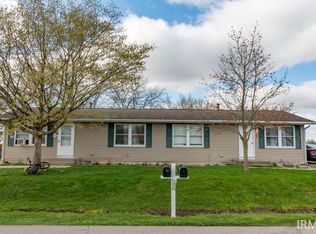 607 Short St, Nappanee, IN 46550