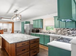 219 W Creek St, Fredericksburg, TX 78624