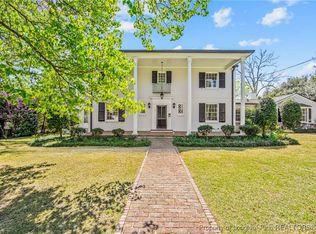 1421 Morganton Rd, Fayetteville, NC 28305