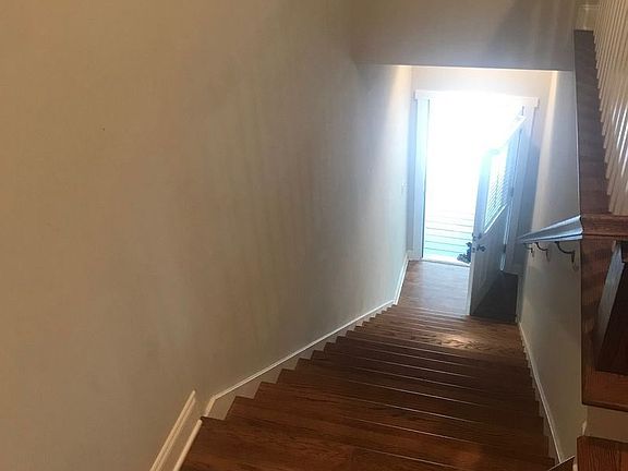 4th image of 1029 Greenwood Ave NE #2