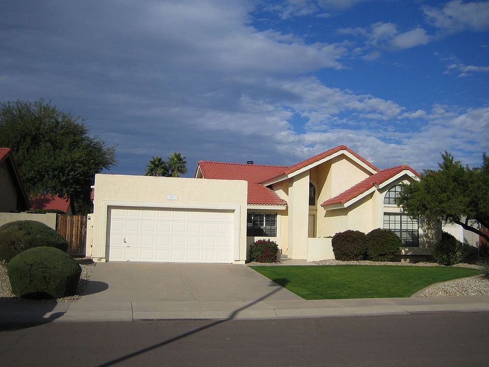 Fantastic curb appeal