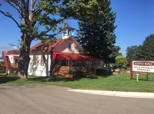 2680 Charlevoix Ave, Petoskey, MI 49770