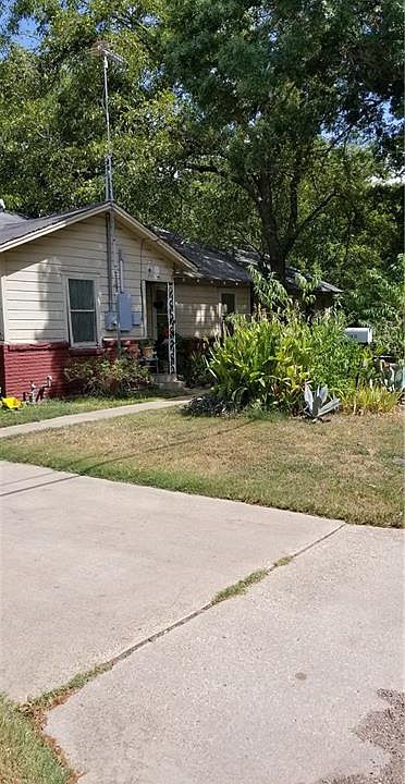 1st image of 813 N 23rd St