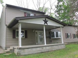 562 Buchanan Rd, Normalville, PA 15469