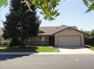 1960 Harbor Town Dr, Yuba City, CA