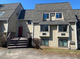 273 Kesteven Ct #273, Meriden, CT 06450