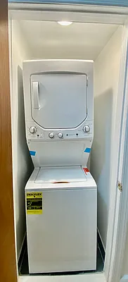 Rented by CMV Realty Inc. | media 22