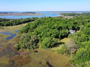 2660 Cherry Point Rd, Wadmalaw Island, SC 29487