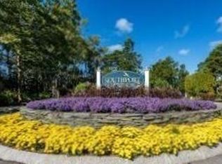 76 Grey Hawk Dr #76, Mashpee, MA 02649