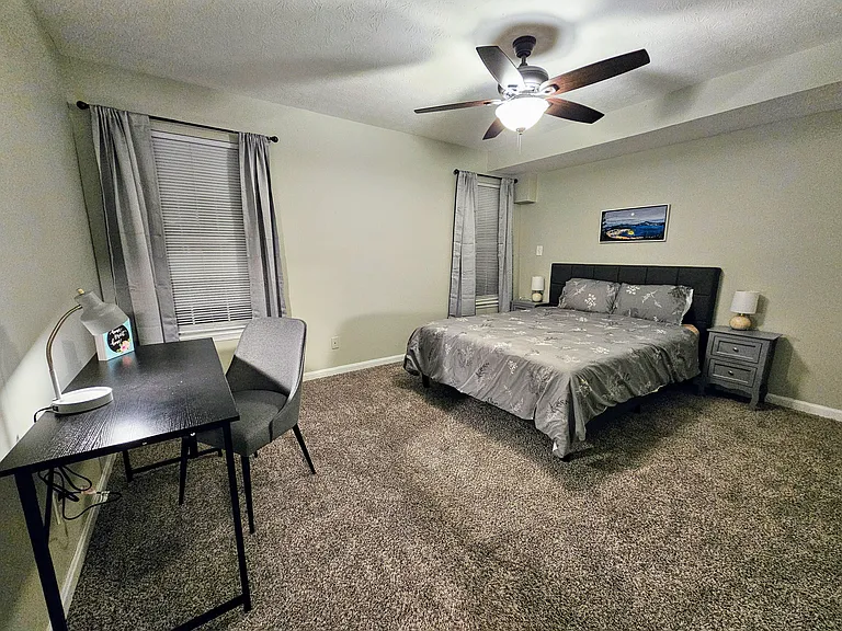 1562 S Shelby St #1F — Photo 8