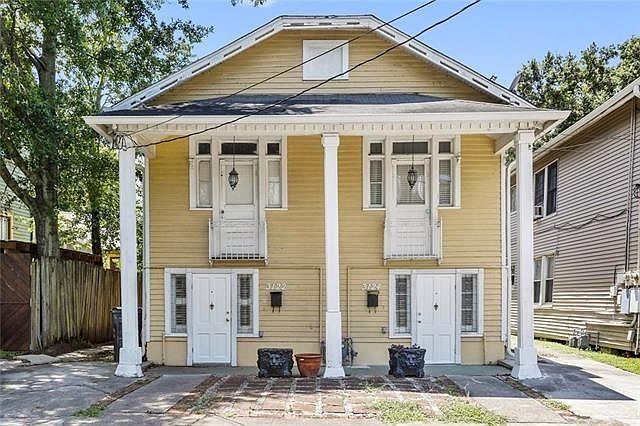 1st image of 3124 Robert St