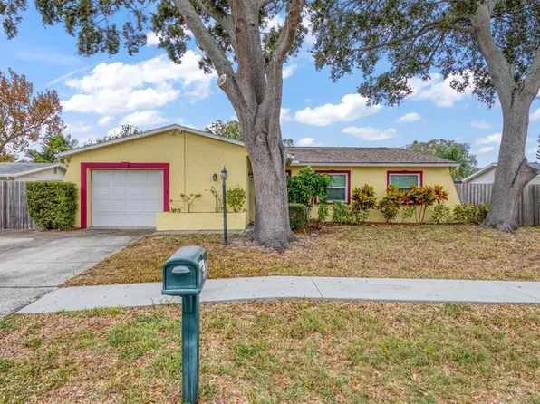 9265 80TH AVENUE, SEMINOLE, FL 33777