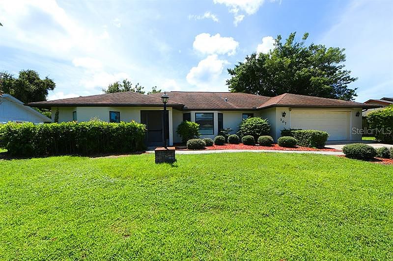 1st image of 107 Hourglass Dr