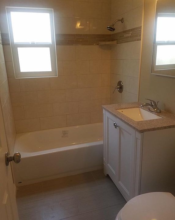 1st image of 12119 215th St