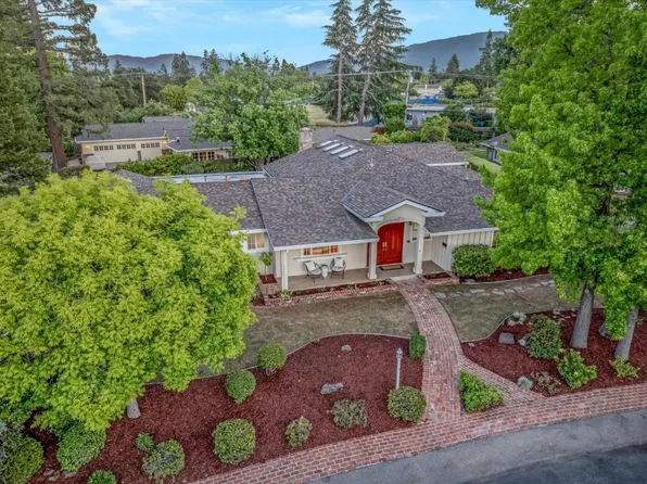 20096 Chateau Dr, Saratoga, CA 95070