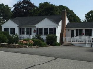 10 Meridian Rd, Wenham, MA 01984