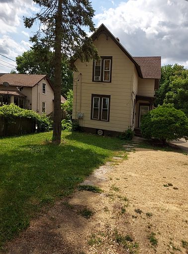 1st image of 1321 West St #1