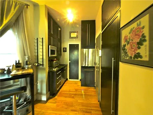 Rented by R New York | media 34