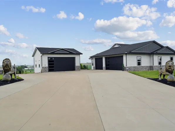 115 Deborah Anne Ln, Ely, IA 52227