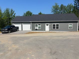 12 Car Ty Ct, Lewiston, ME 04240